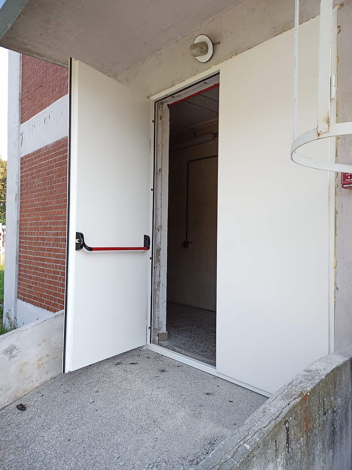 Protivpožarna vrata dupla